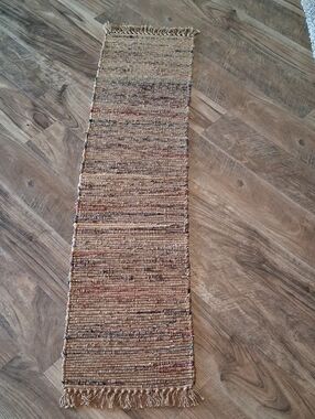 Hand-loomed Brown cotton rag runner‎ with fringed tassels.